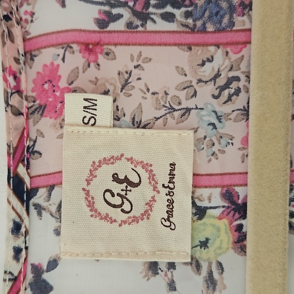 Kimono - Picture 2 of 5